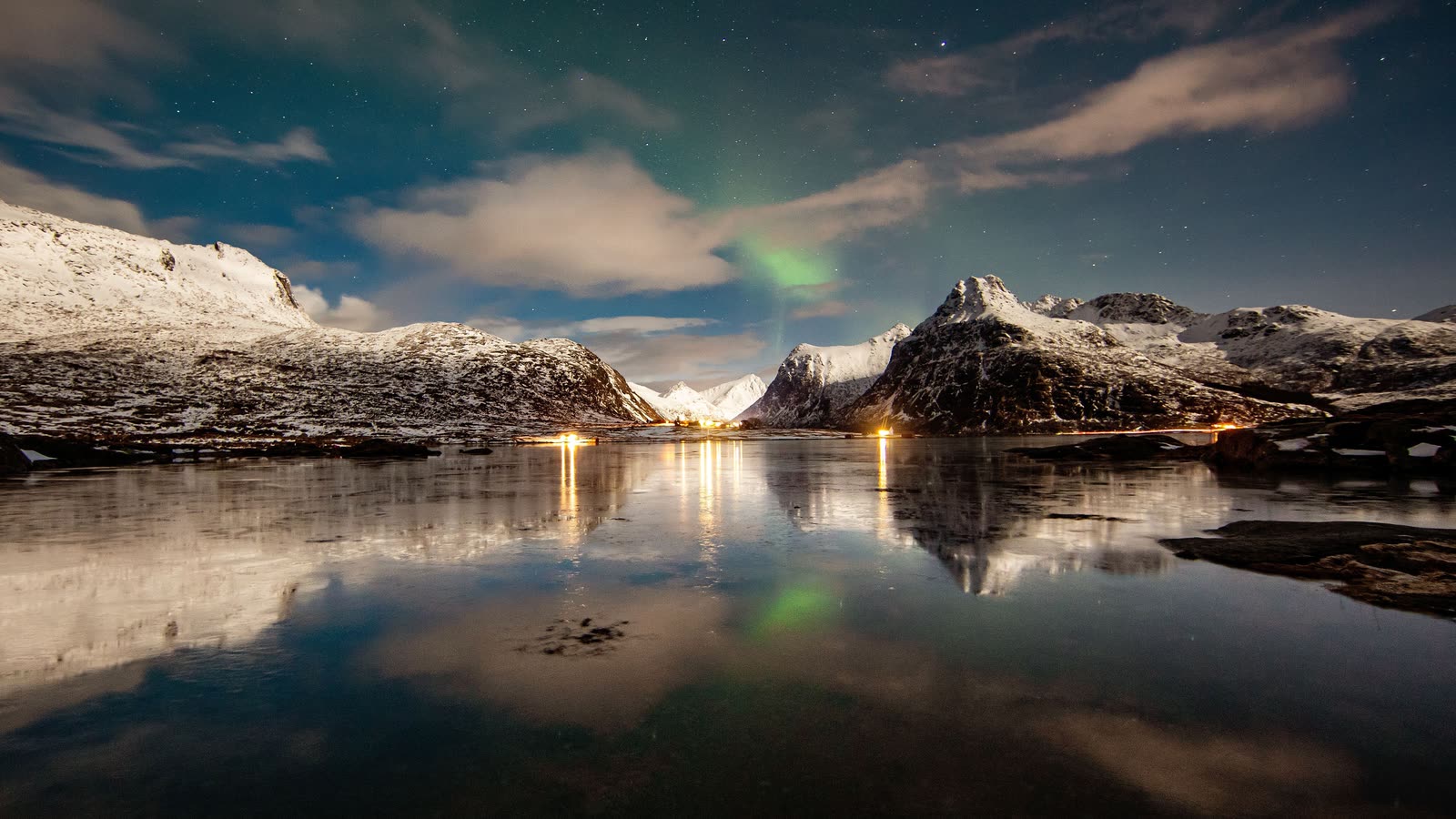 Aurora over the Arctic Circle, Norway — Northern Lights signature trip